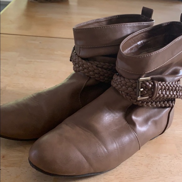 Boots - Picture 1 of 1